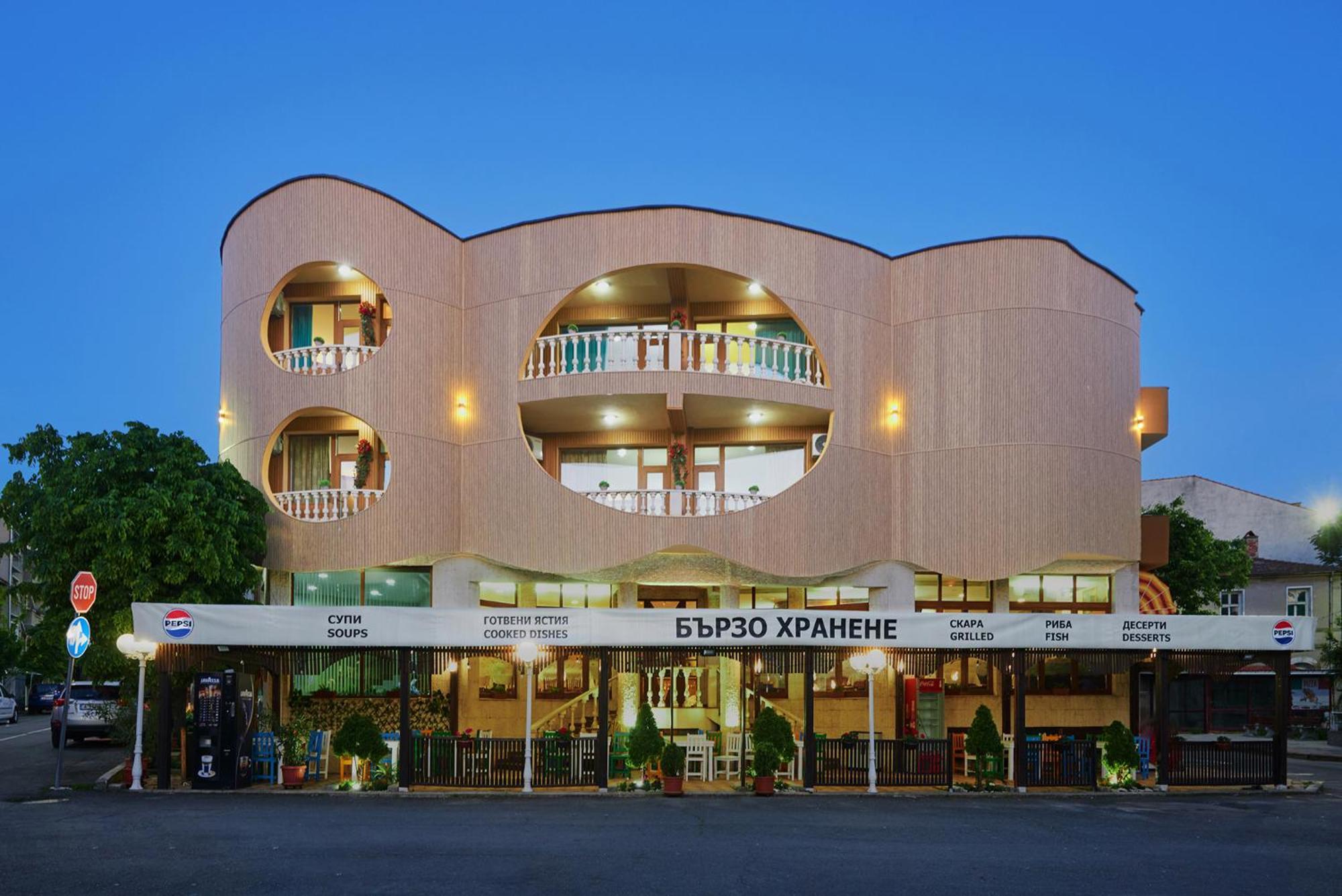 Hotel Manz 2 Pomorie Ngoại thất bức ảnh
